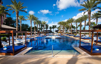 The Cove at Atlantis Paradise Island