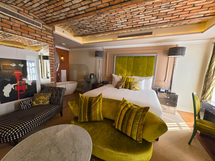Aria Hotel Budapest room