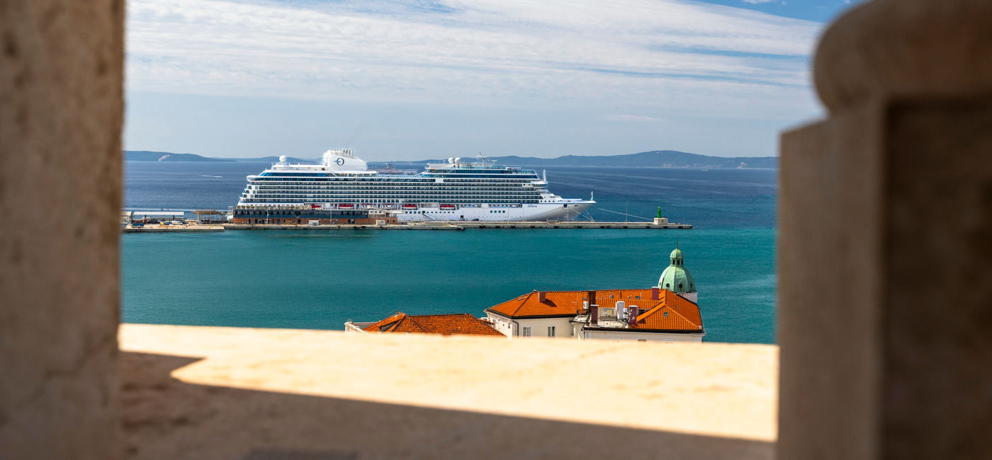 Image: Oceania Vista docked in Malta. (Photo Credit: Oceania Cruises)