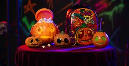 halloween horror nights, merch, universal studios, universal studios hollywood