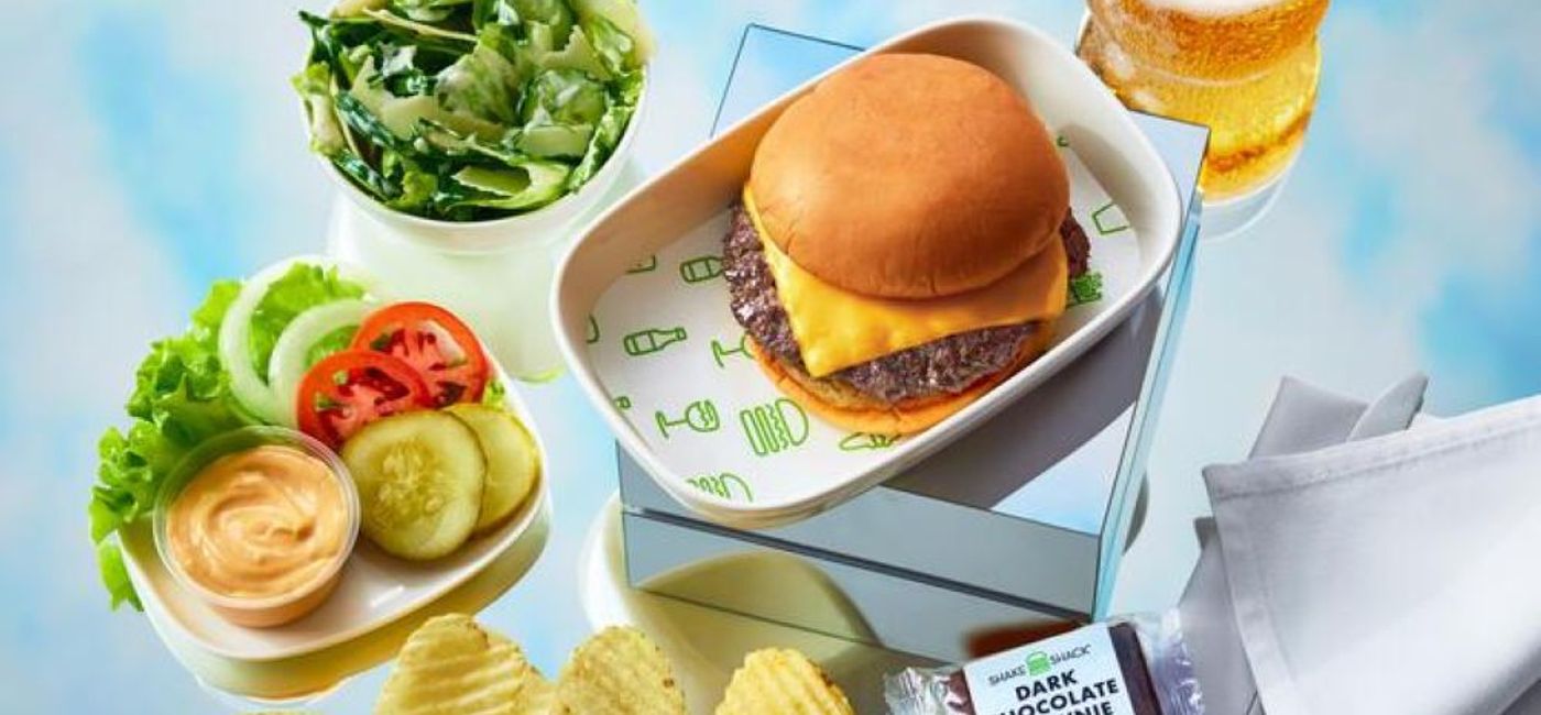 Image: Delta partners with Shake Shack to serve burgers in first class. (Photo Credit: Delta Air Lines Media)