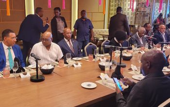 Andrew Holness (left) and Edmund Bartlett at Global Tourism Resilience Conference 0225