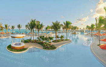Norwegian Cruise Line's 1.4-acre pool area, Great Life Lagoon.
