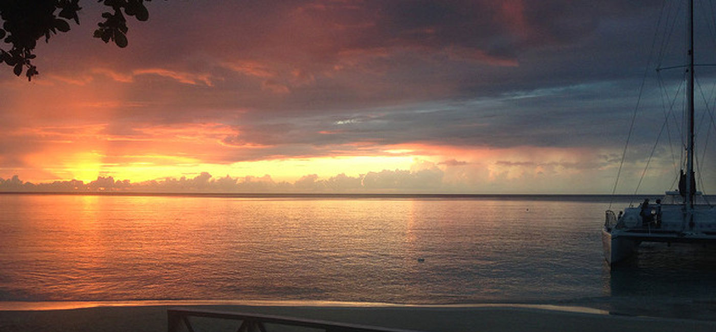 Image: PHOTO: Sunset view at Sandals in Montego Bay, Jamaica. (photo via Flickr/traveljunction)