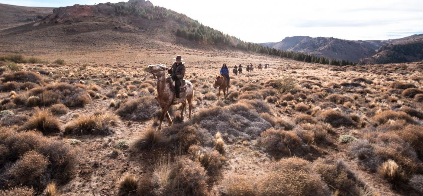 Image: Horseback riding in Bariloche. (photo via Inprotur - Visit Argentina)