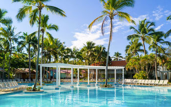 Wyndham Alltra Samana Resort