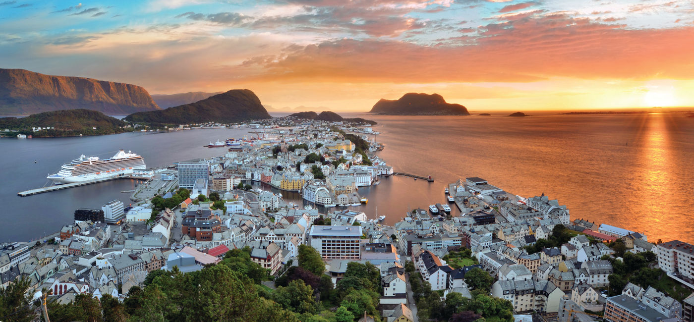 Image: The Oceania Marina in Alesund, Norway. (Photo Credit: Oceania Cruises)
