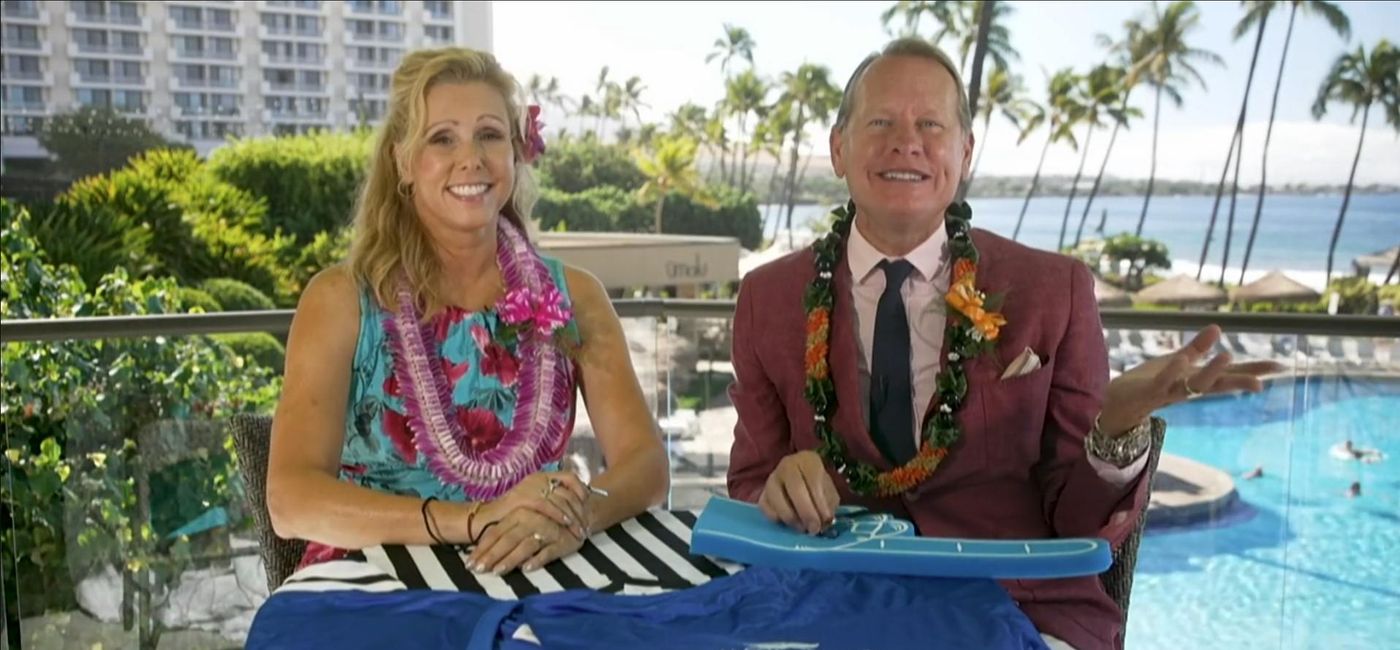 Image: Jacki Marks and Carson Kressley in Hawaii for ALGV's Pros in Paradise (Photo Credit: ALG Vacations)