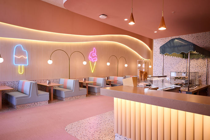 New restaurant concept Riu Hotels - candy-icecream shop New restaurant concept Riu Hotels - candy-icecream shop
