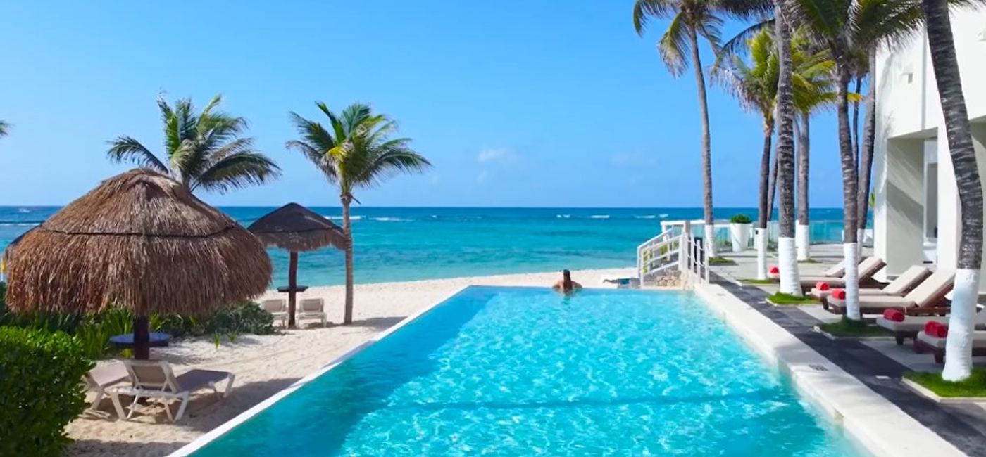 Photo: (Courtesy of Oasis Hotels & Resorts)