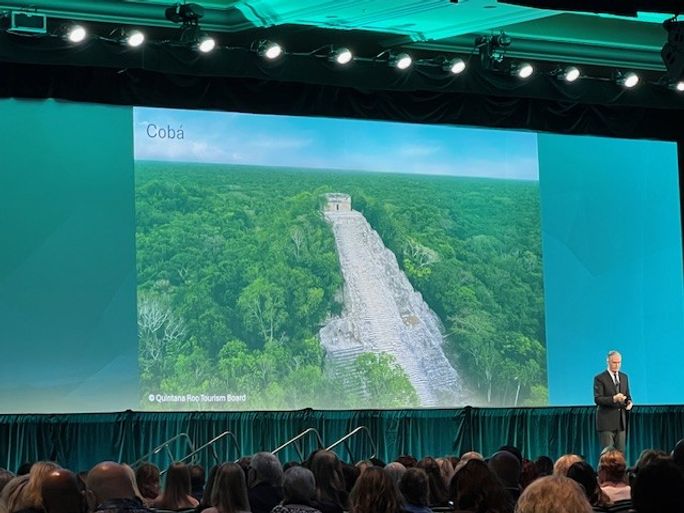 Ignacio Maza, Signature Travel Network Senior Advisor, selected the Mexican Caribbean as a recommendation of “Where to Go in 2026.”