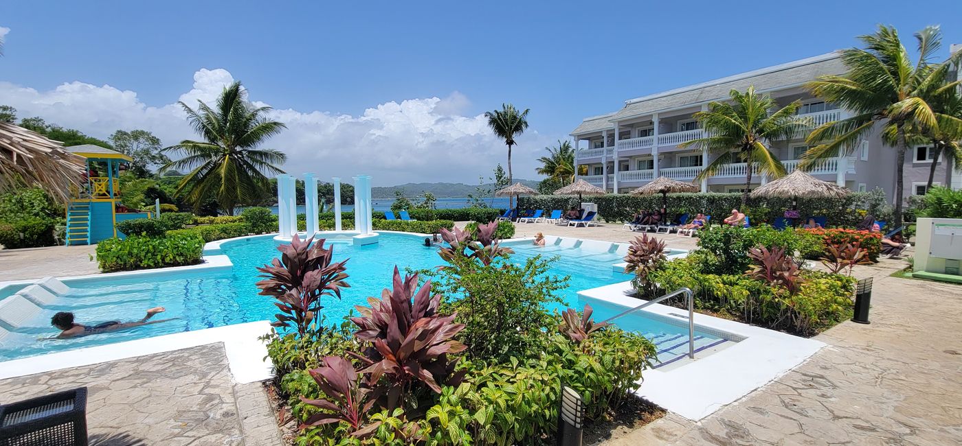 Image: Jamaica’s “tourist areas” were the focus of a recent U.S. State Department Advisory. (Photo by Brian Major)