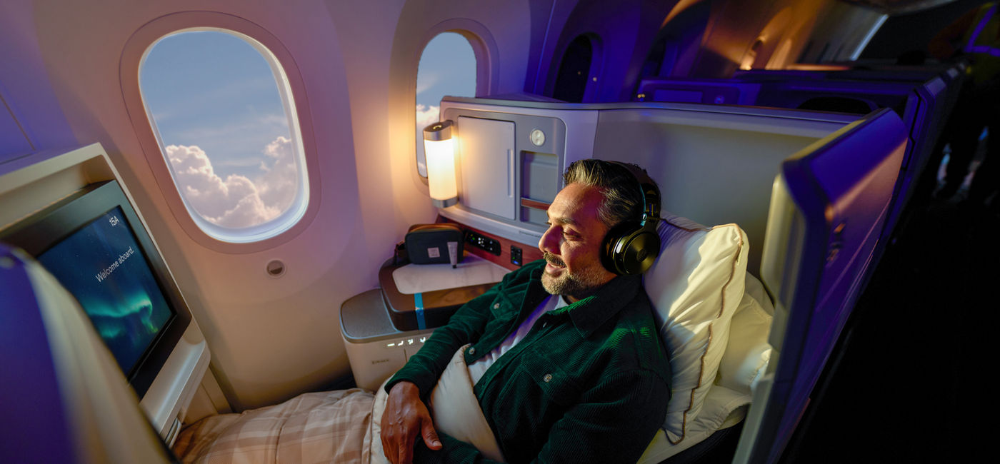 Image: Alaska Airlines new International Business Class. (Photo Credit: Alaska Airlines)