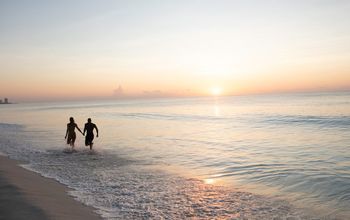 Know It Like We Do: 25% Off 3+ Nights, $300 Experience Credit