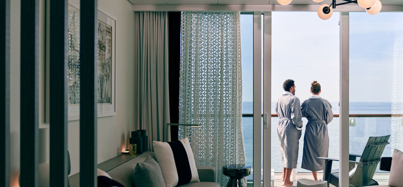 Image: Living Room at The Retreat aboard Celebrity Cruises. (Photo Credit: Celebrity Cruises)