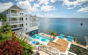 Fort Young Hotel & Dive Resort.