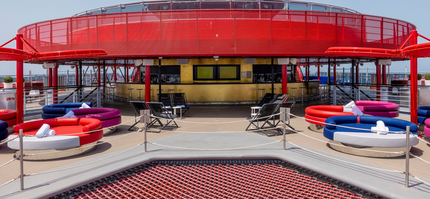 Image: The Athletic Club on Brilliant Lady (Photo Credit: Virgin Voyages)