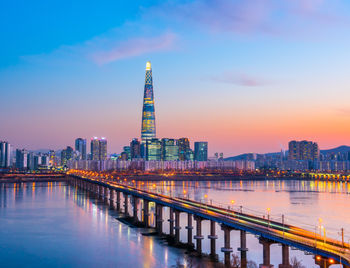 Twilight in Seoul