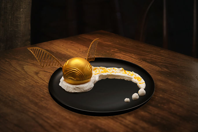 Universal Fan Fest Nights attendees can try the Golden Snitch dessert at the Three Broomsticks. Universal Studios Hollywood, fan fest nights
