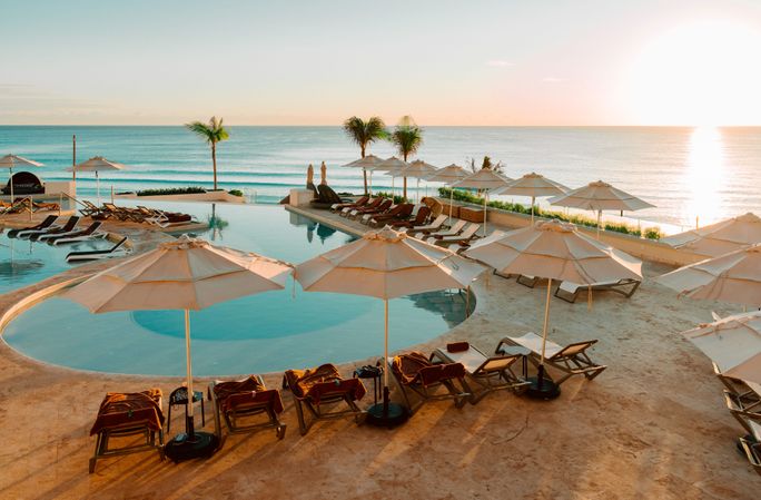 Secrets Mirabel Cancun Resort and Spa pool Secrets Mirabel Cancun Resort and Spa pool