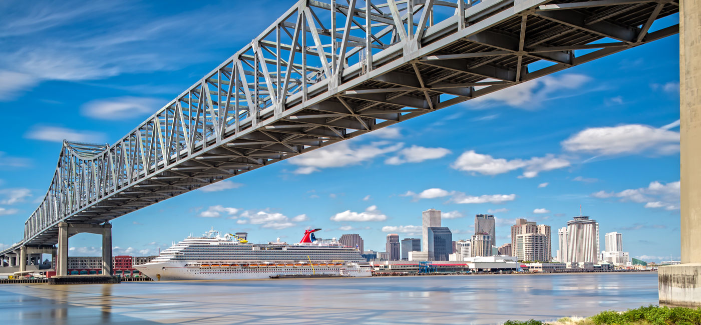 Image: New Orleans' riverfront (Photo Credit: New Orleans & Company/Adobe Stock)