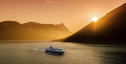 MS Trollfjord