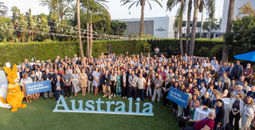 Australian tourism sellers and North American buyers congregate for a Backyard Barbeque dinner at the AMNA25 event.
