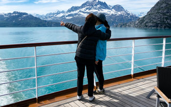TRAVELSAVERS Canada survey