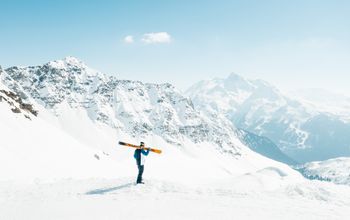Club Med, skiing, winter sports, ski, ski trips, mountain sports