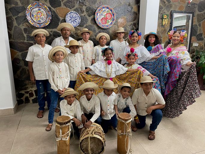Panama dance group Panama dance group