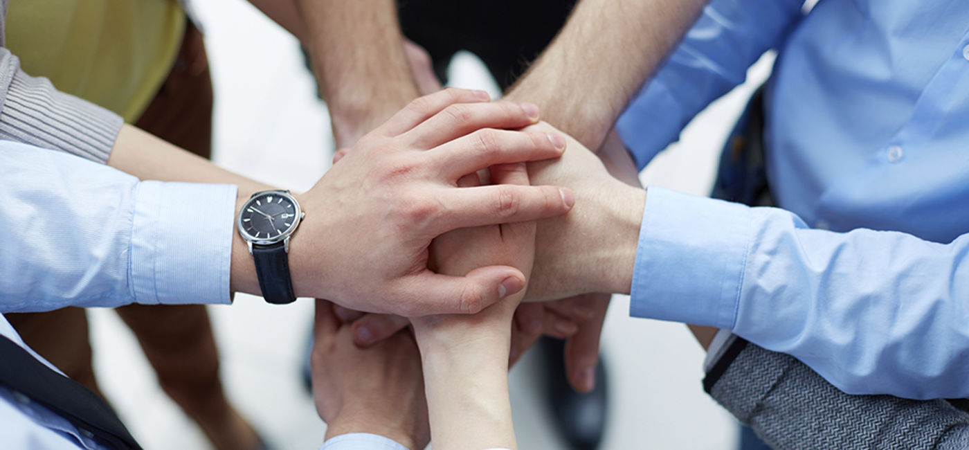 Image: PHOTO: Business agreement. (photo courtesy of Thinkstock)