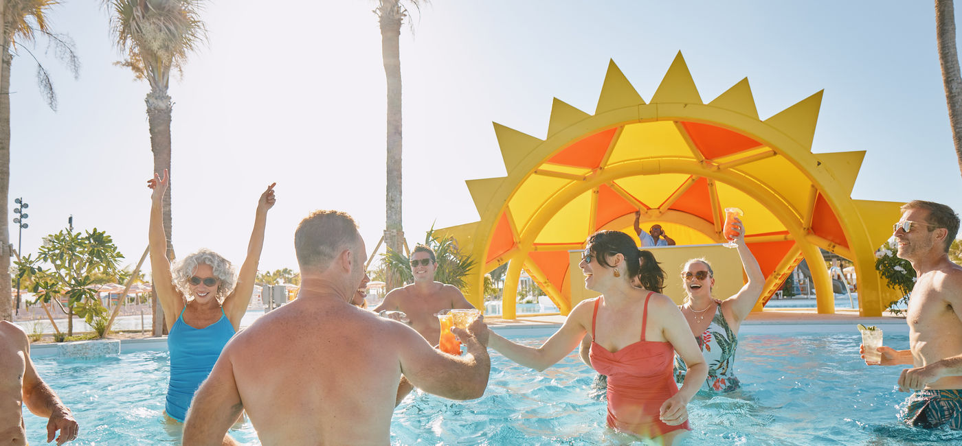 Image: Calypso Lagoons DJ Island and Mingos Tropical Bar & Kitchen Swim Up Bar (Photo Credit: Carnival Cruise Line)