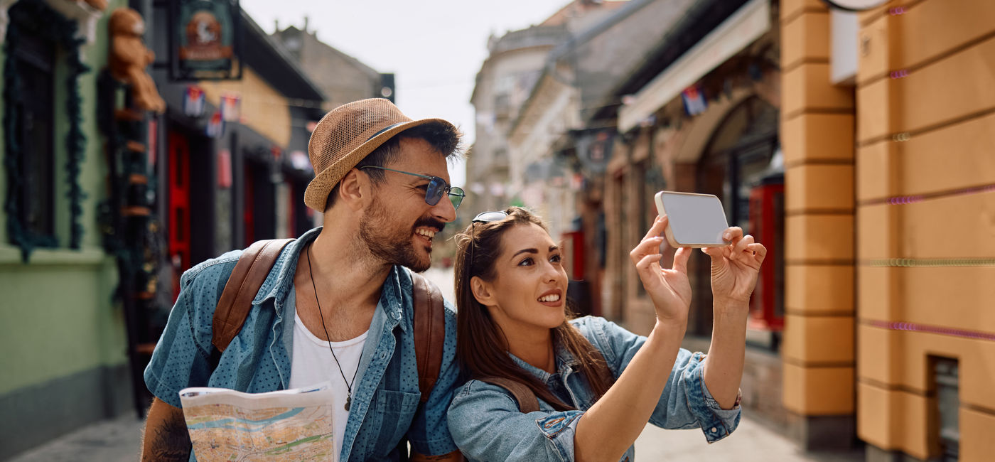 Image: Trois quarts des voyageurs de la province jugent ces déplacements moins prioritaires pour l'année à venir (Photo Credit: Drazen / Adobe Stock)