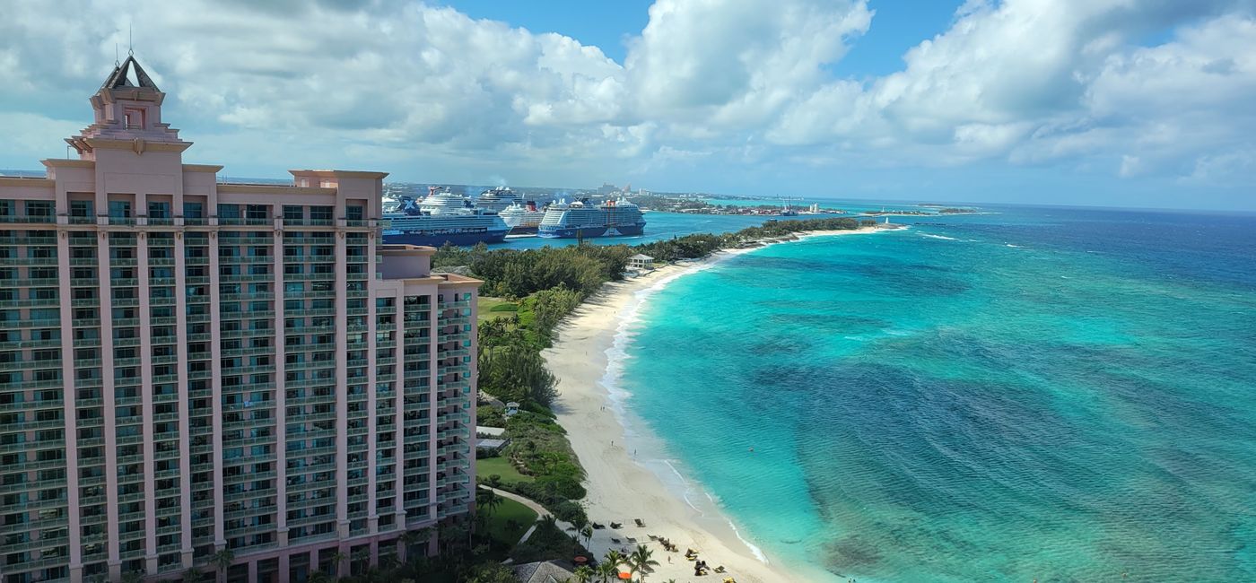 Image: Overnight visitors to The Bahamas fell nearly four percent in January and February. (Photo by Brian Major)