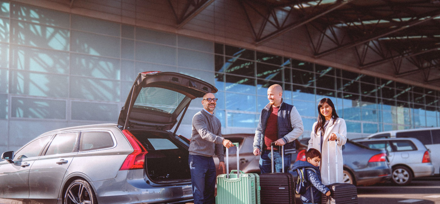 Image: Daytrip offers private airport transfers, hourly drivers and more. (Photo Credit: Daytrip)