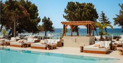 Discover This Month's Most Outstanding Resorts