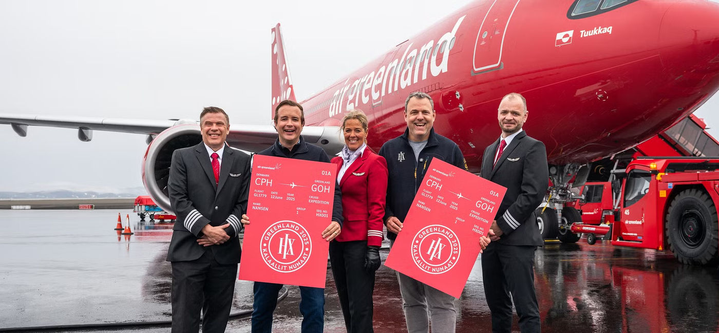 Image: HX avec son partenaire Air Greenland, après l’atterrissage en provenance de Copenhague à l’aéroport de Nuuk, avec l’Airbus A330-800neo « Tuukkaq » (Source: HX)