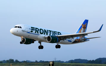 Frontier Airlines Airbus A320 landing.