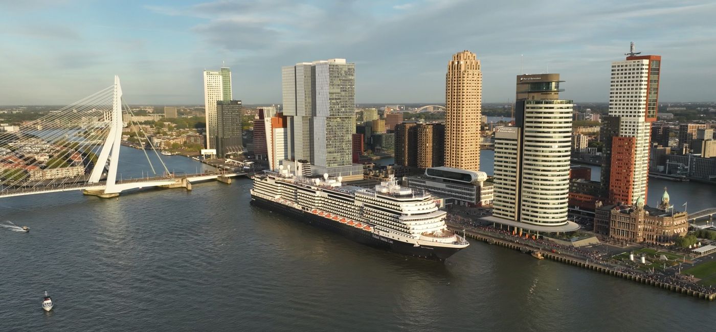 Image: Rotterdam (Photo Credit: HAL)