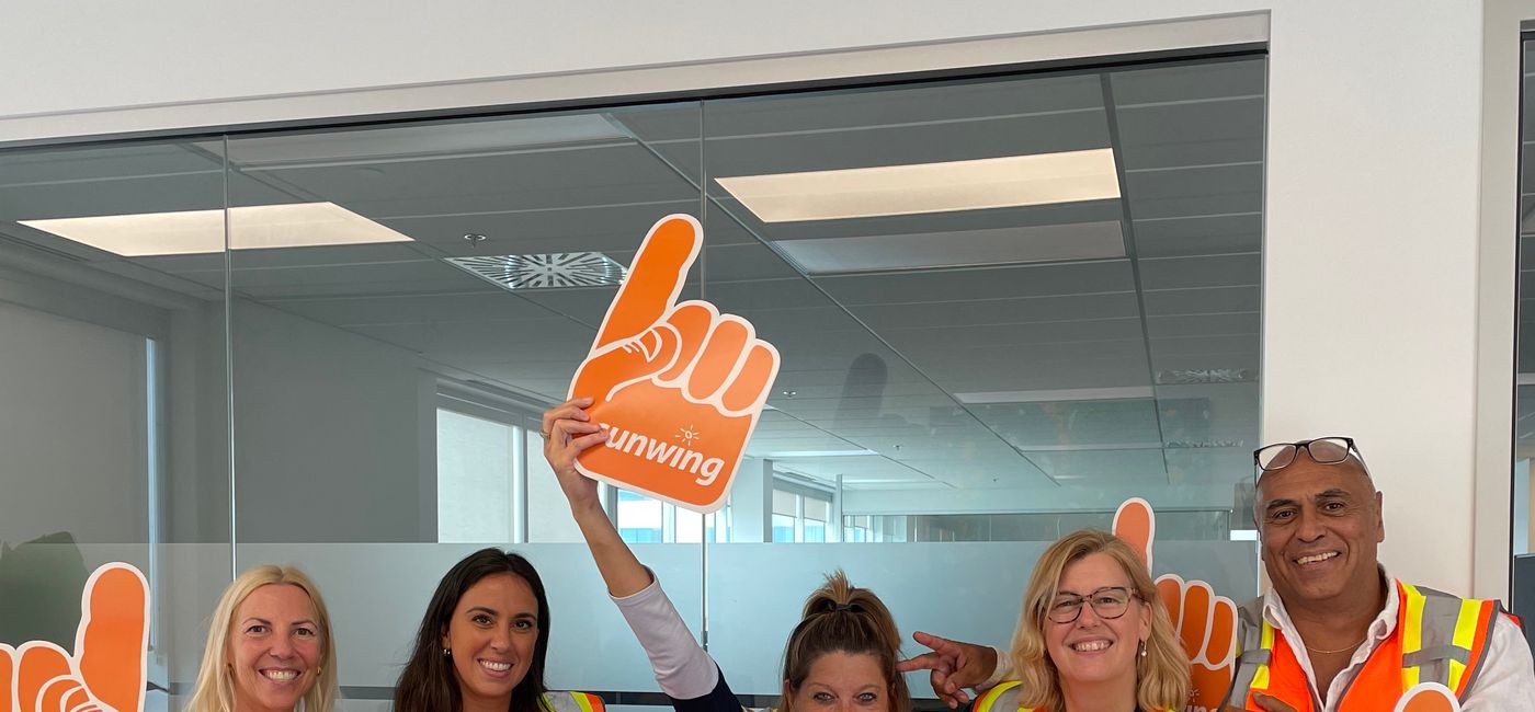 Image: Équipe Sunwing sur la route de la construction