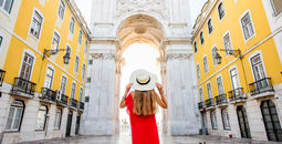 A traveler visits Lisbon during a stopover