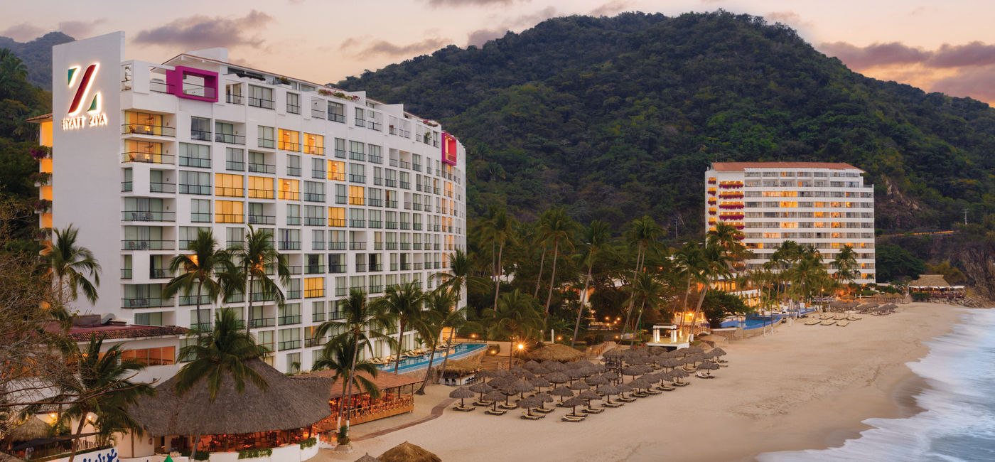 Image: Les 244 chambres de la tour nord ont été modernisées avec de nouveaux systèmes de climatisation, des boiseries repensées et des améliorations aux équipements (Source: Playa Hotels & Resorts)