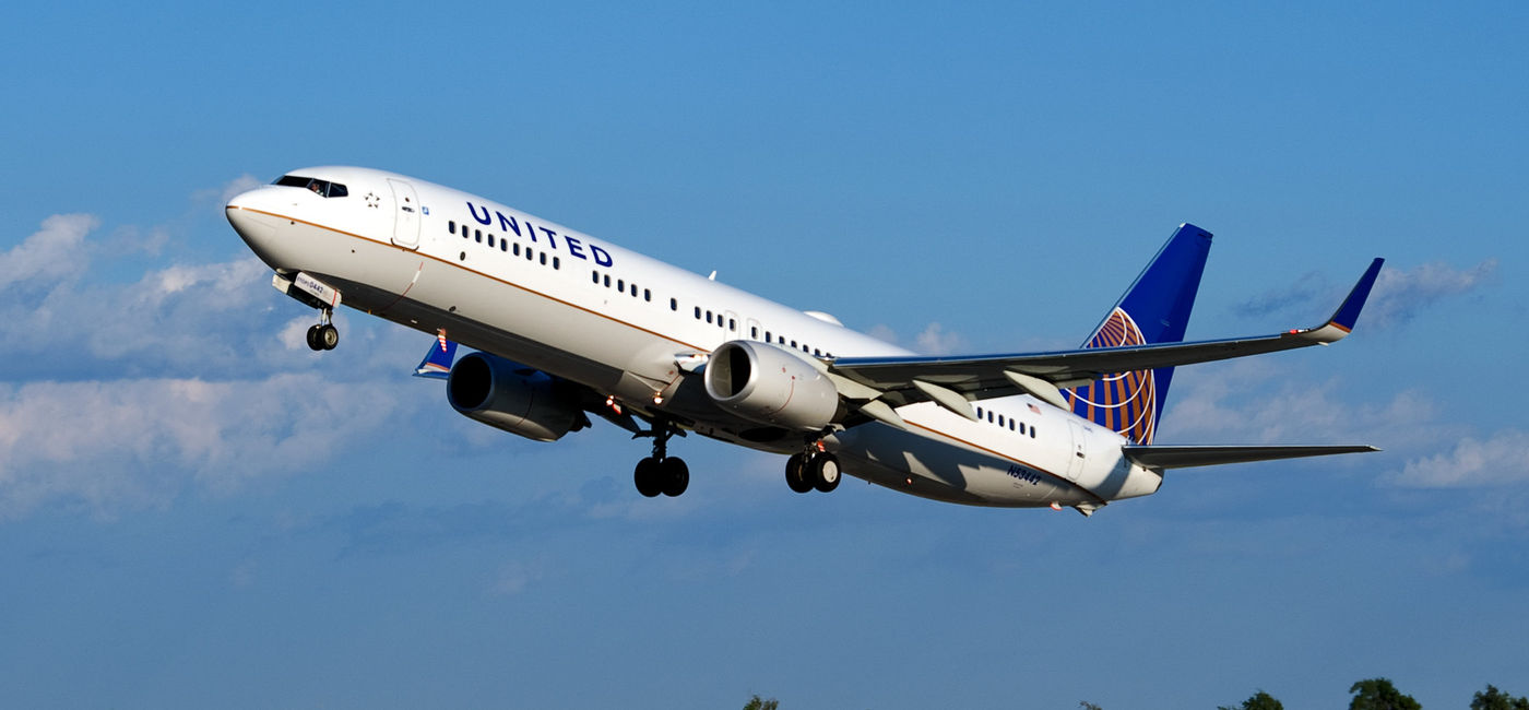 Image: United Airlines' Boeing 737 taking off. (photo via United Airlines Media)
