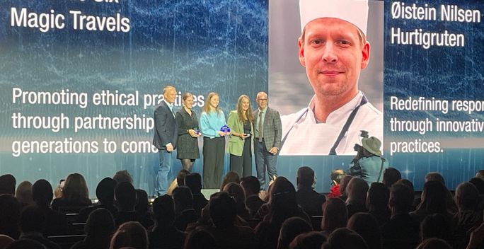 2025's Future Lights of the Tour Industry take the stage at USTOA Conference and Marketplace