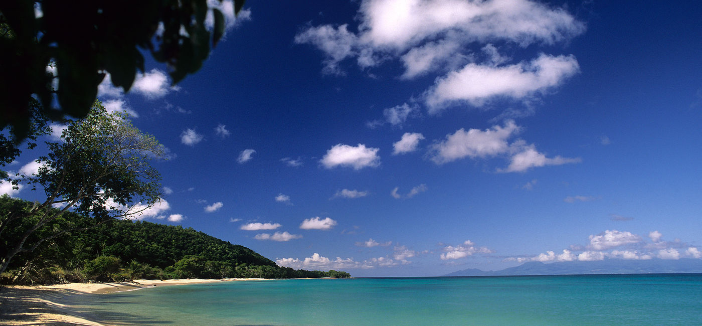 Image: Plage de Vieux Fort (Marie-Galante) (Photo via Giraud / Guadeloupe Islands Tourist Board)