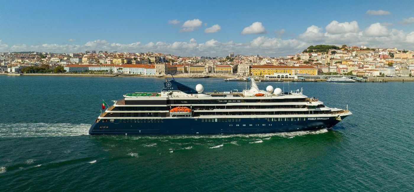 Image: Atlas Ocean Voyages Yacht Expedition (Photo Credit: Atlas Ocean Voyages)