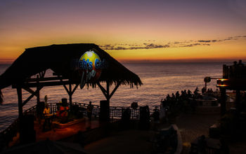 Beachside Bar