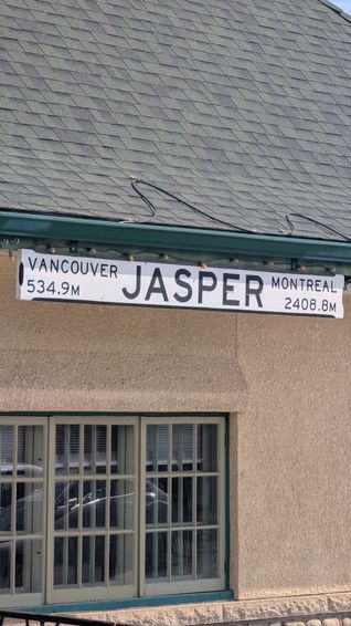 Jasper - Montreal sign (vertical)