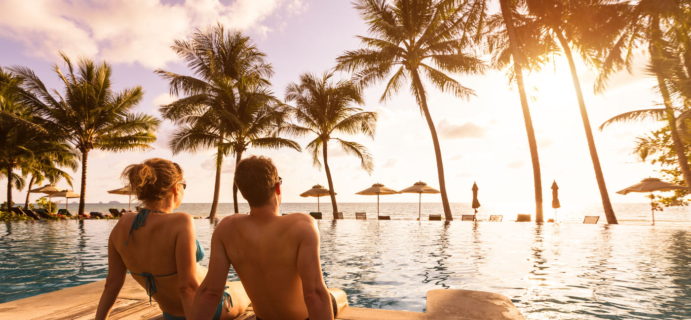 Image: Beach vacation (Photo Credit: NicoElNino/Adobe Stock)