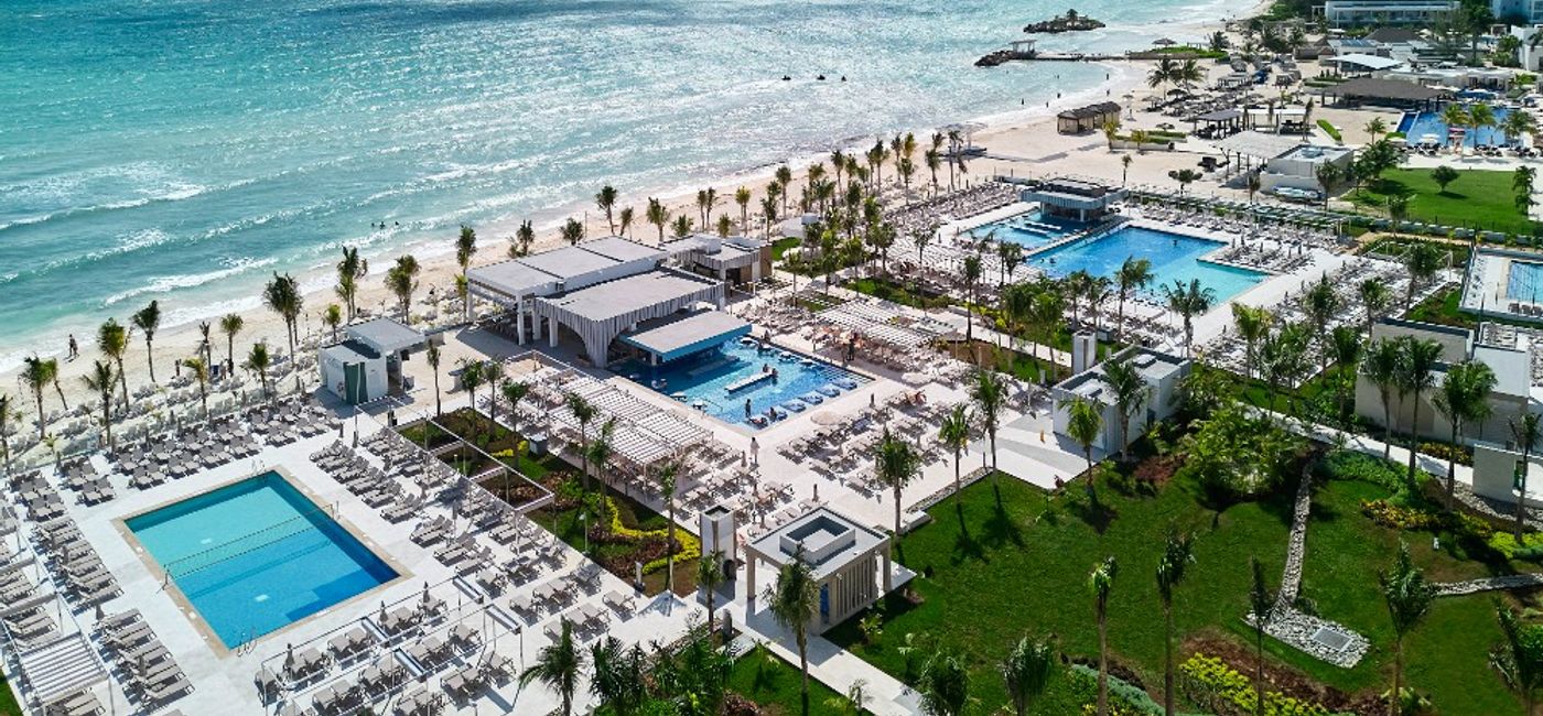 Image: Almost every room at Riu Aquarelle has a view of the Caribbean Sea. (Photo Credit: Riu Hotels)